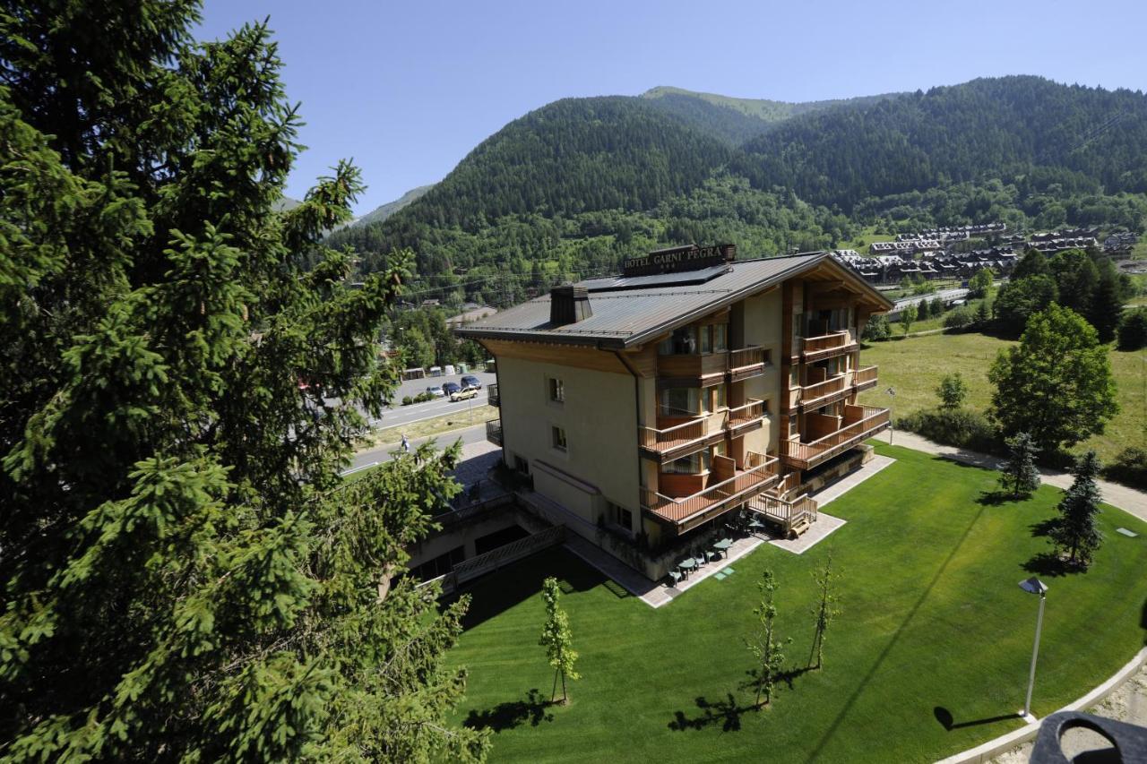 Hotel Garni Pegra ปอนเตดีเลโญ ภายนอก รูปภาพ